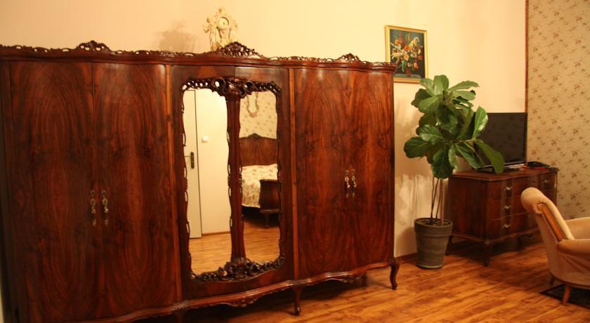 Hotel I Restauracja Chopin Żary Kültér fotó